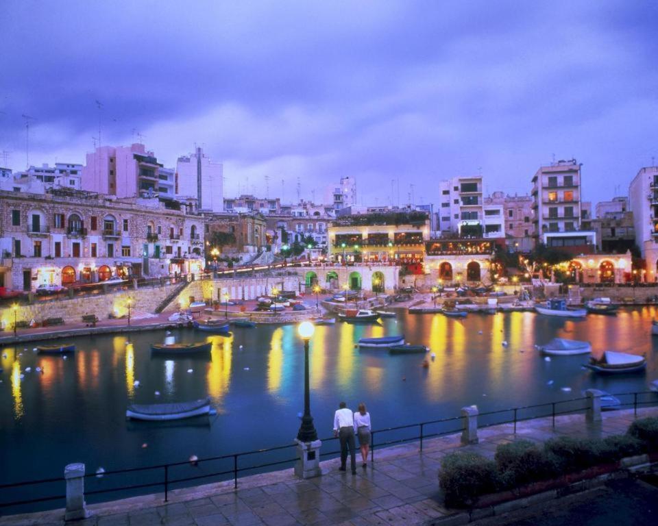 A Lovely 3 Bedroom, 3 Baths Home In The Centre Of Gzira By 360 Estates מראה חיצוני תמונה